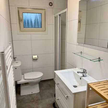 De Veluwe Europarcs بيت للعطل أوتيرلو